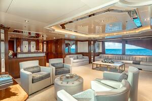 180ft Benetti Yacht For Sale